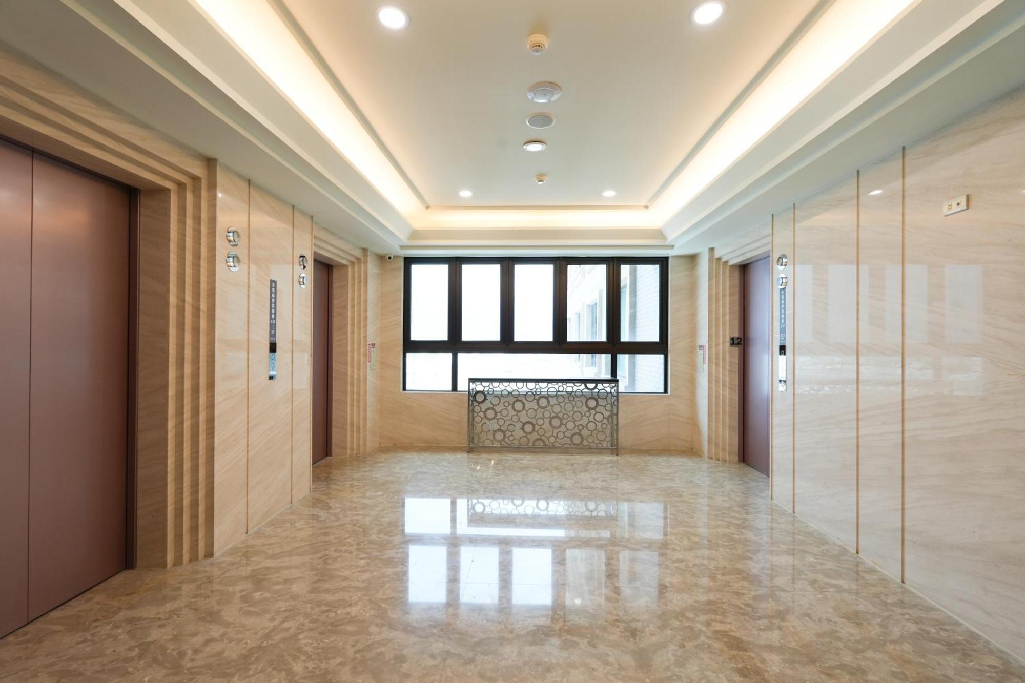 Hiyeshotel勤天商旅-花蓮館 Hualien Eksteriør billede