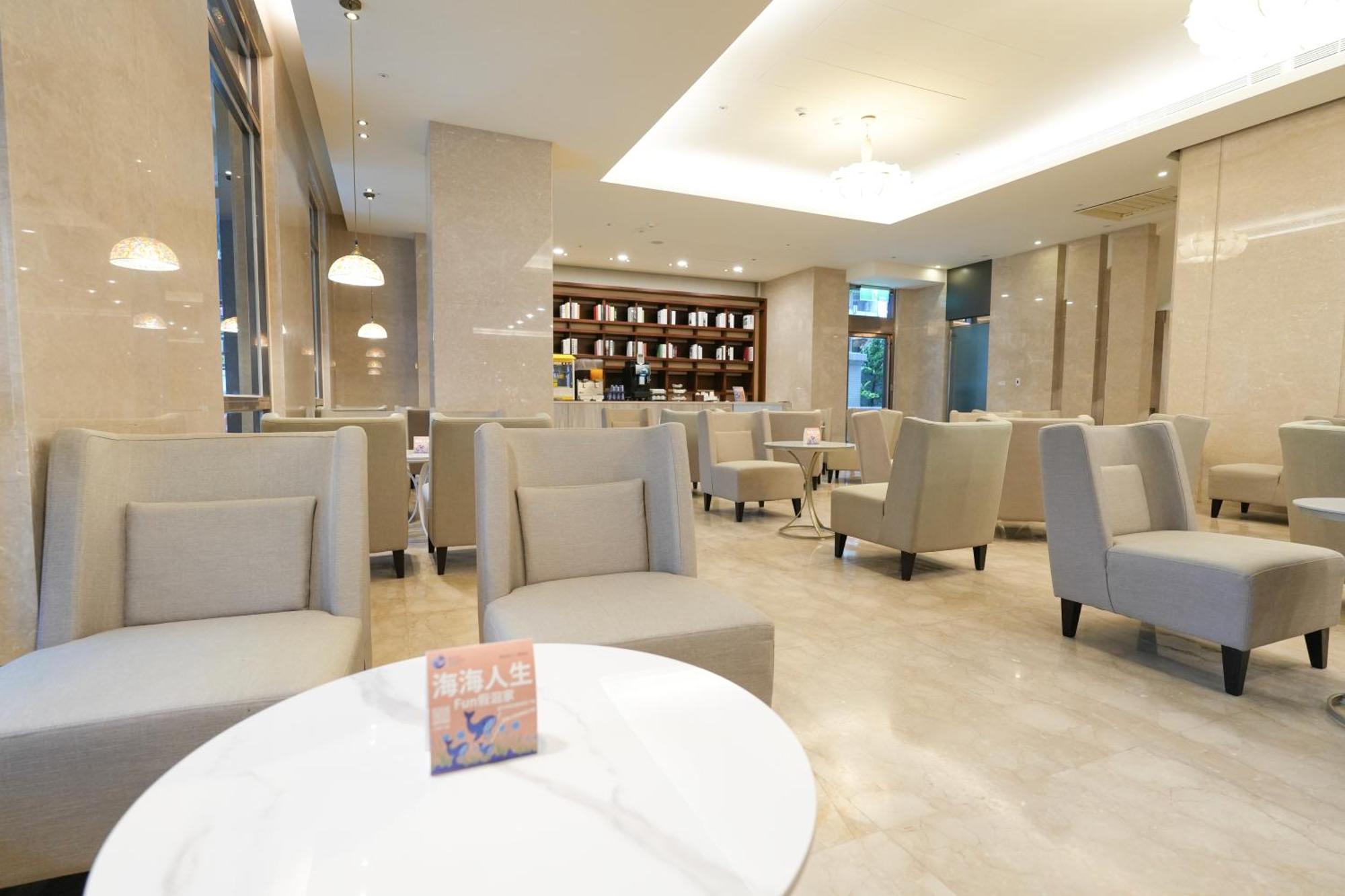 Hiyeshotel勤天商旅-花蓮館 Hualien Eksteriør billede