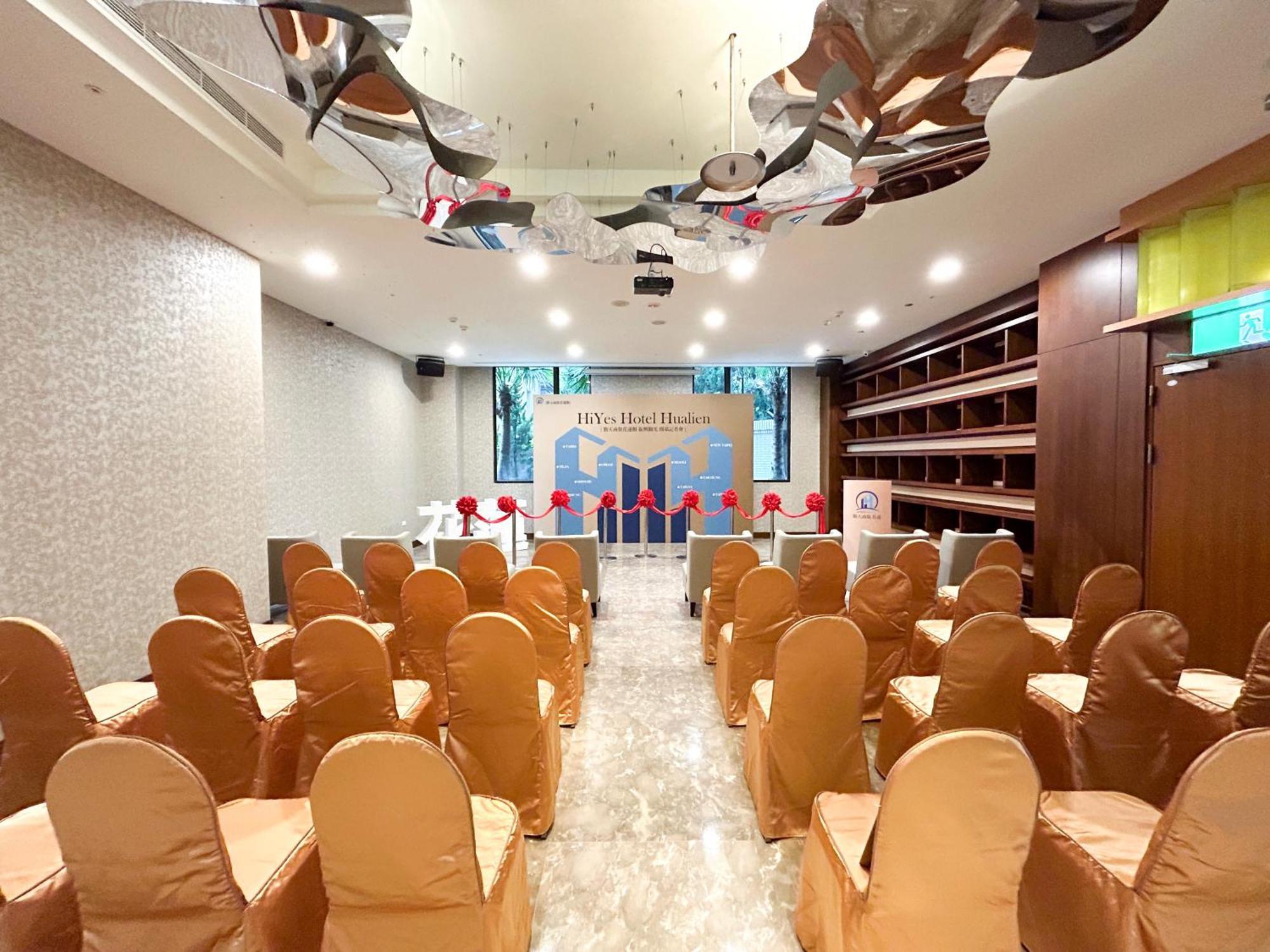 Hiyeshotel勤天商旅-花蓮館 Hualien Eksteriør billede