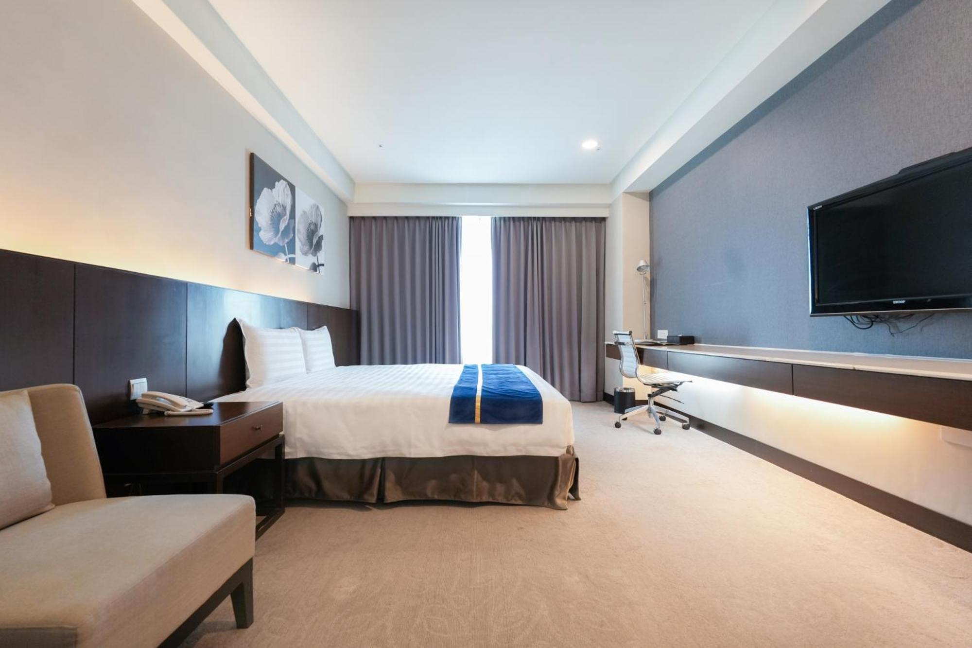 Hiyeshotel勤天商旅-花蓮館 Hualien Eksteriør billede