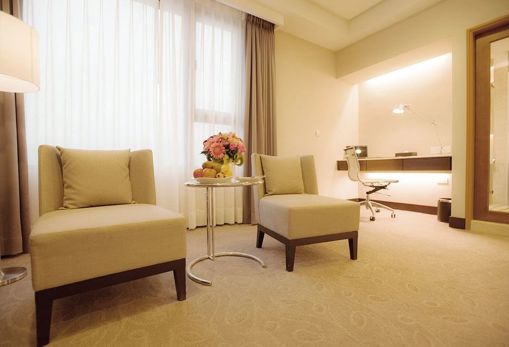 Hiyeshotel勤天商旅-花蓮館 Hualien Eksteriør billede