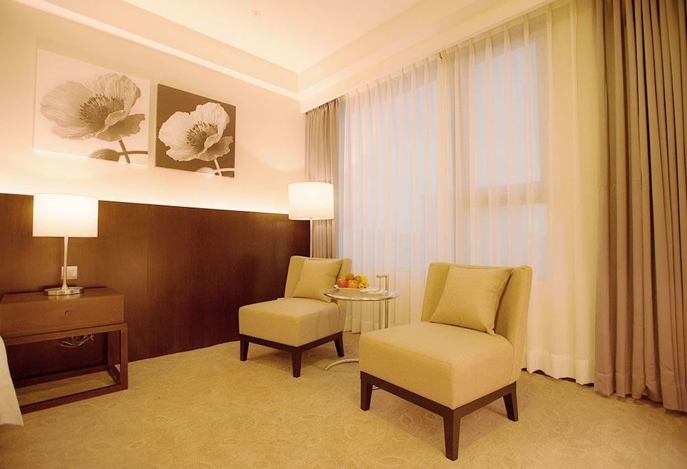 Hiyeshotel勤天商旅-花蓮館 Hualien Eksteriør billede